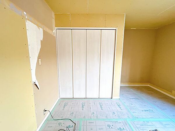 寝室を拡大表示