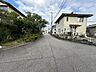 その他：前面道路です。2本の道路に接しています。