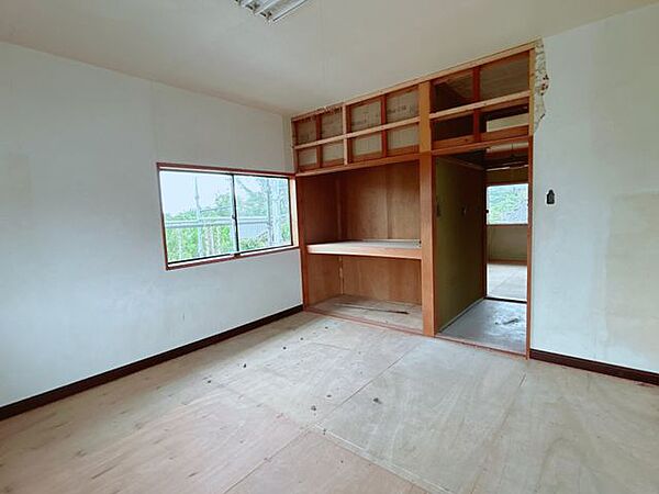 洋室を拡大表示