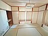 和室：【現況販売】二階和室になります。
