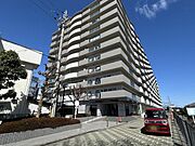 【リフォーム中】現地外観写真。