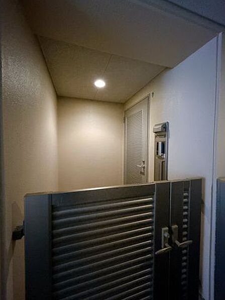 【リフォーム中】玄関の写真です。