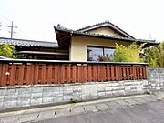 別角度からの外観写真です。6/7撮影