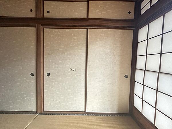 収納