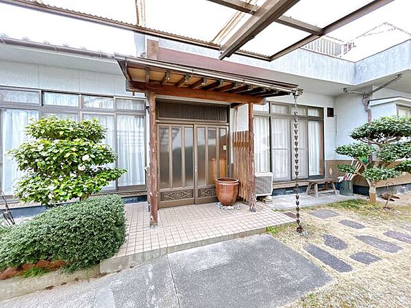 玄関