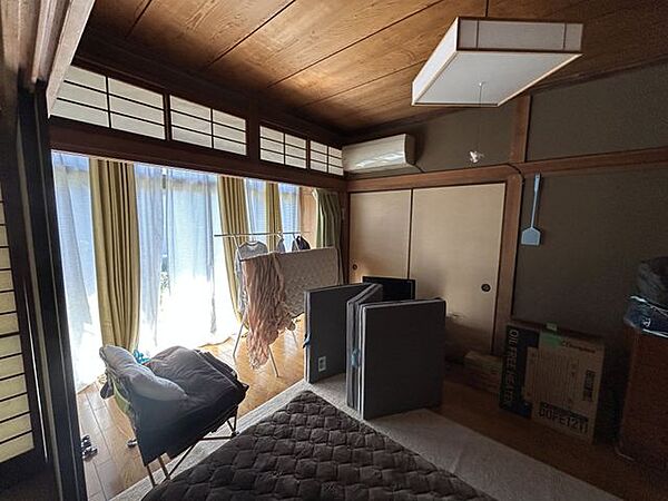寝室を拡大表示
