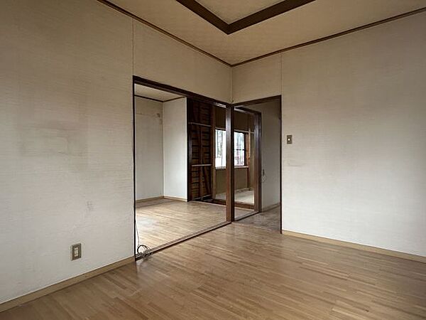 室内