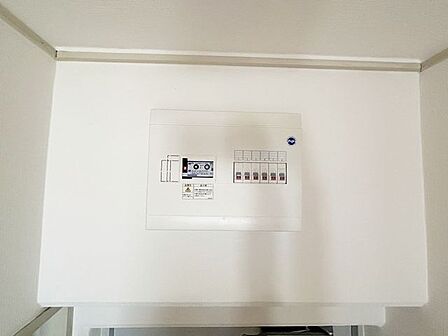 【リフォーム中】分電盤も新品に入れ替えます。