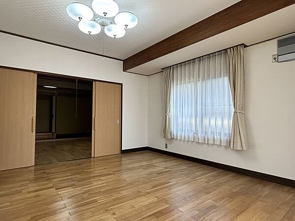 洋室