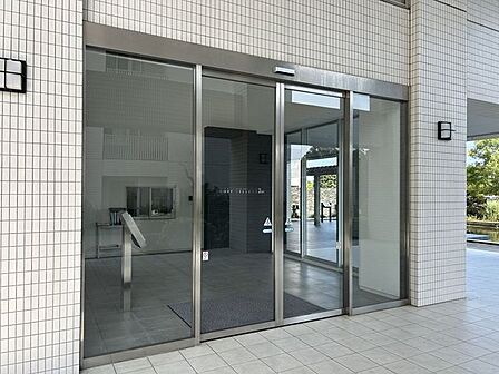 エントランスです
