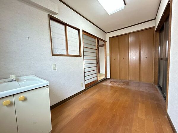 室内
