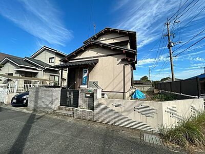 外観:価格には消費税を含みます。自社物件につき随時ご案内可能。内覧希望の方はお電話ください。 外観:価格には消費税を含みます。自社物件につき随時ご案内可能。内覧希望の方はお電話ください。