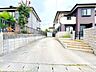 その他：【リフォーム予定】駐車場写真です。階段部分を削って駐車1台分造作予定です。