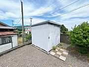 【リフォーム済】簡易倉庫付きです。