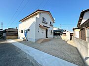 価格には消費税、リフォーム費用を含みます。リフォーム中でもご案内可能。内覧希望の方はお電話ください。