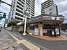 周辺：【周辺環境】セブンイレブン松山本町3丁目店まで150m（徒歩2分）。