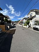 【前面道路】前面道路の幅員は約4mです。
