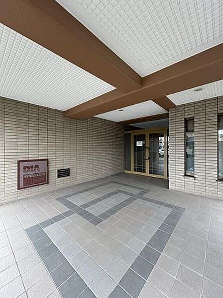 マンション入口