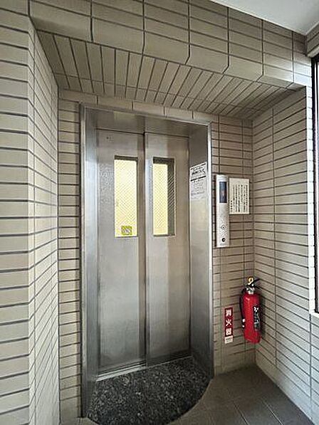 エレベーター