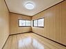 室内：1階洋室6帖