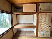 【リフォーム前】2階東側和室の押入れ収納はクローゼットに変更予定です。