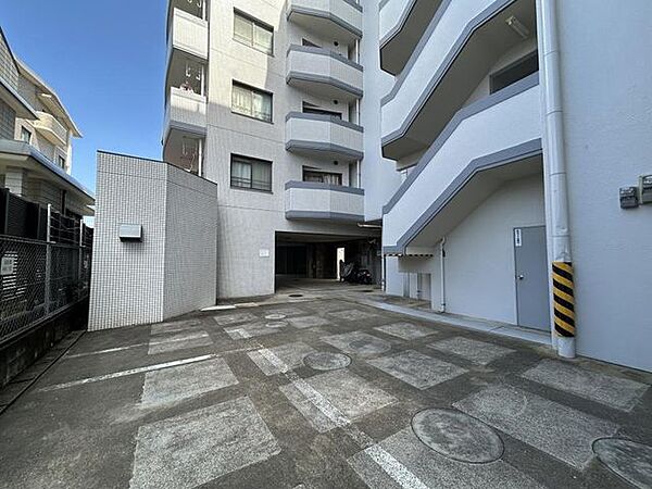 駐車場を拡大表示