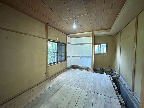 洋室を拡大表示