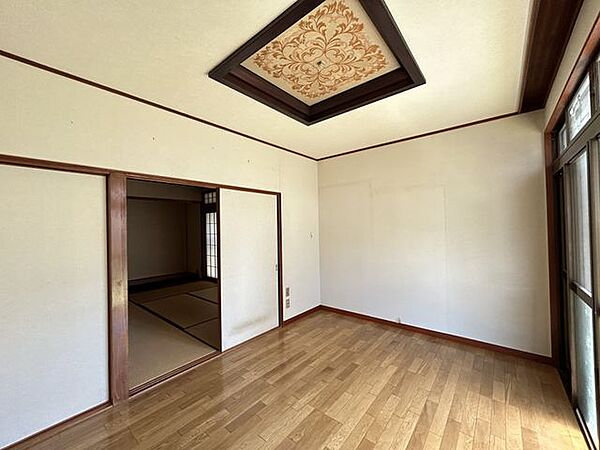 室内