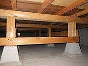 中古住宅の3大リスクである、雨漏り、主要構造部分の欠陥や腐食、給排水管の漏水や故障を2年間保証します。その前提で床下までの確認の上でリフォームし、シロアリの被害調査と防除工事も行いました。