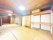 【内外装リフォーム予定】間取り変更を行い、約17帖のリビングに生まれ変わります。