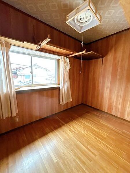 洋室を拡大表示