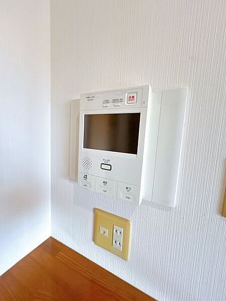 【期間限定現況販売】インターホンです。