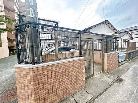 【期間限定現況販売】ゴミステーションです。