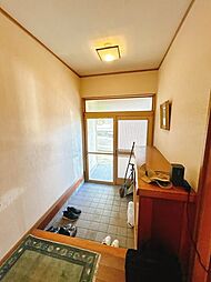 玄関の画像