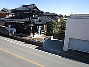 価格には消費税、リフォーム費用を含みます。リフォームが完了しました。内覧希望の方はお電話ください。駐車場の拡張を行いました。