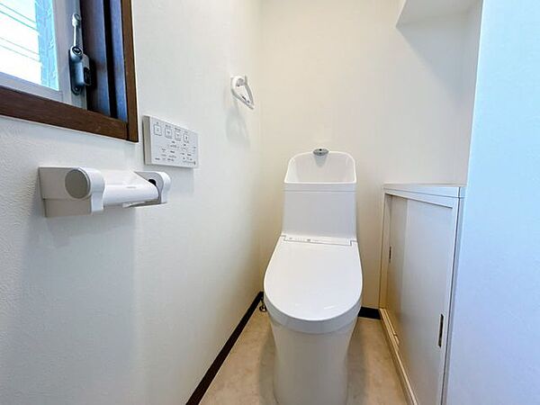 トイレを拡大表示
