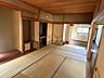 和室：リフォーム中。11月下旬完了予定。和室の縁側からの撮影です。