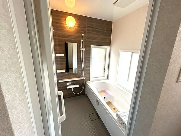 浴室を拡大表示