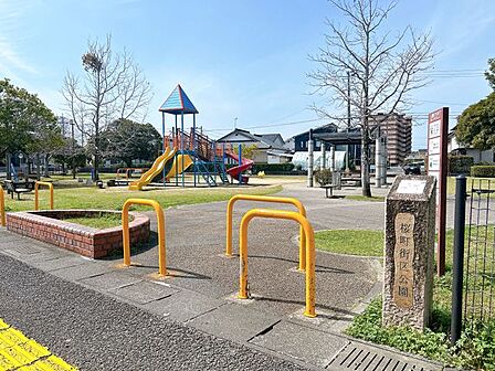 【周辺環境】桜町街区公園まで約450m(徒歩約6分)です。