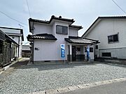 【駐車場状況】駐車場です。並列にて4台駐車可能です。