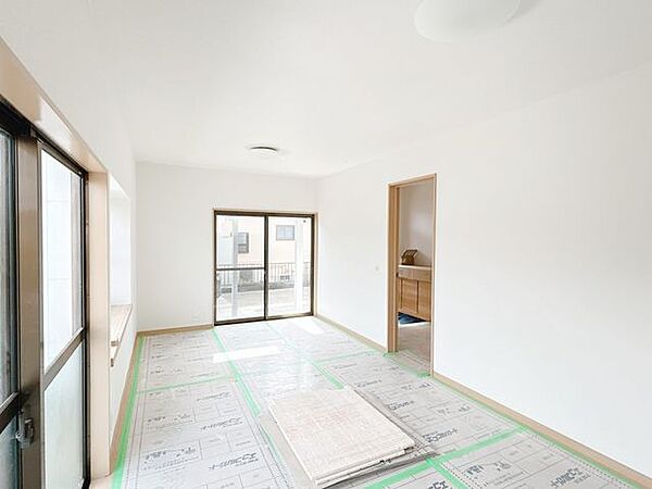 洋室を拡大表示