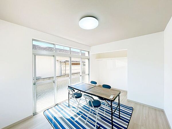 洋室を拡大表示