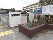 【周辺環境】吉野東中学校まで1ｋｍです。 950m