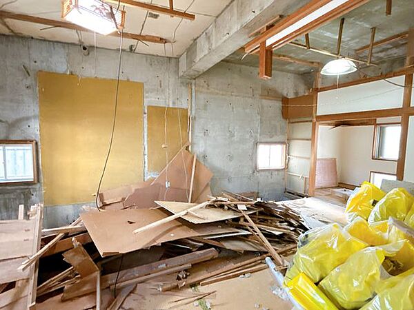 リビング/ダイニングを拡大表示