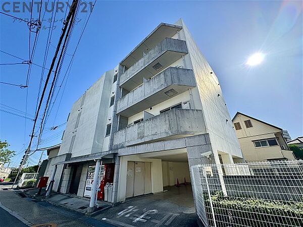 サカト3 ｜兵庫県伊丹市伊丹6丁目(賃貸マンション1DK・2階・31.29㎡)の写真 その1