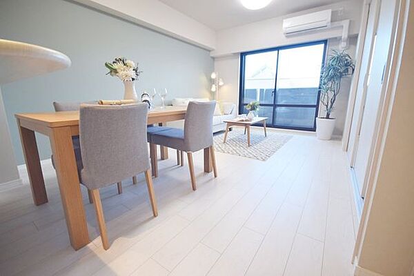 リビング/ダイニング