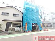 ■40坪の3階建て大型規格住宅！　床暖房付き！　ビルトインガレージ！