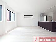■ZEH水準住宅！　安心保証住宅！　全居室6帖以上！　カースペース2台分！