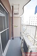 ■爽やかな朝を迎えられる南東向きバルコニー