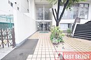 ■創立1985年の不動産売買専門の不動産会社です。東京・埼玉にて累計販売40，055棟の実績